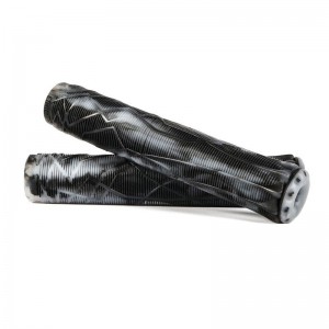 Rankenos paspirtukui Ethic Grips Black White